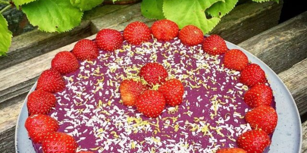 Cashew cheesecake med blåbær